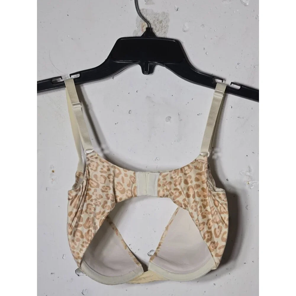 Victoria's Secret Womens Animal Print Plunge Bra Size 32DD Underwire Padded Sexy